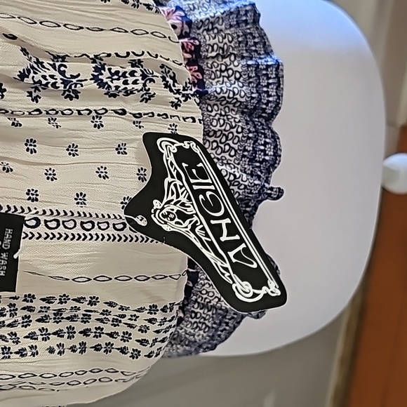 NWT Angie Boho style crop top size Small - Picture 6 of 8